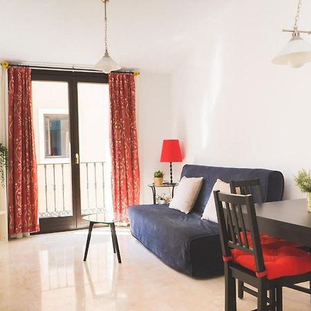 Centrico Apartamento En Calle Carreteria - Málaga Buitenkant foto
