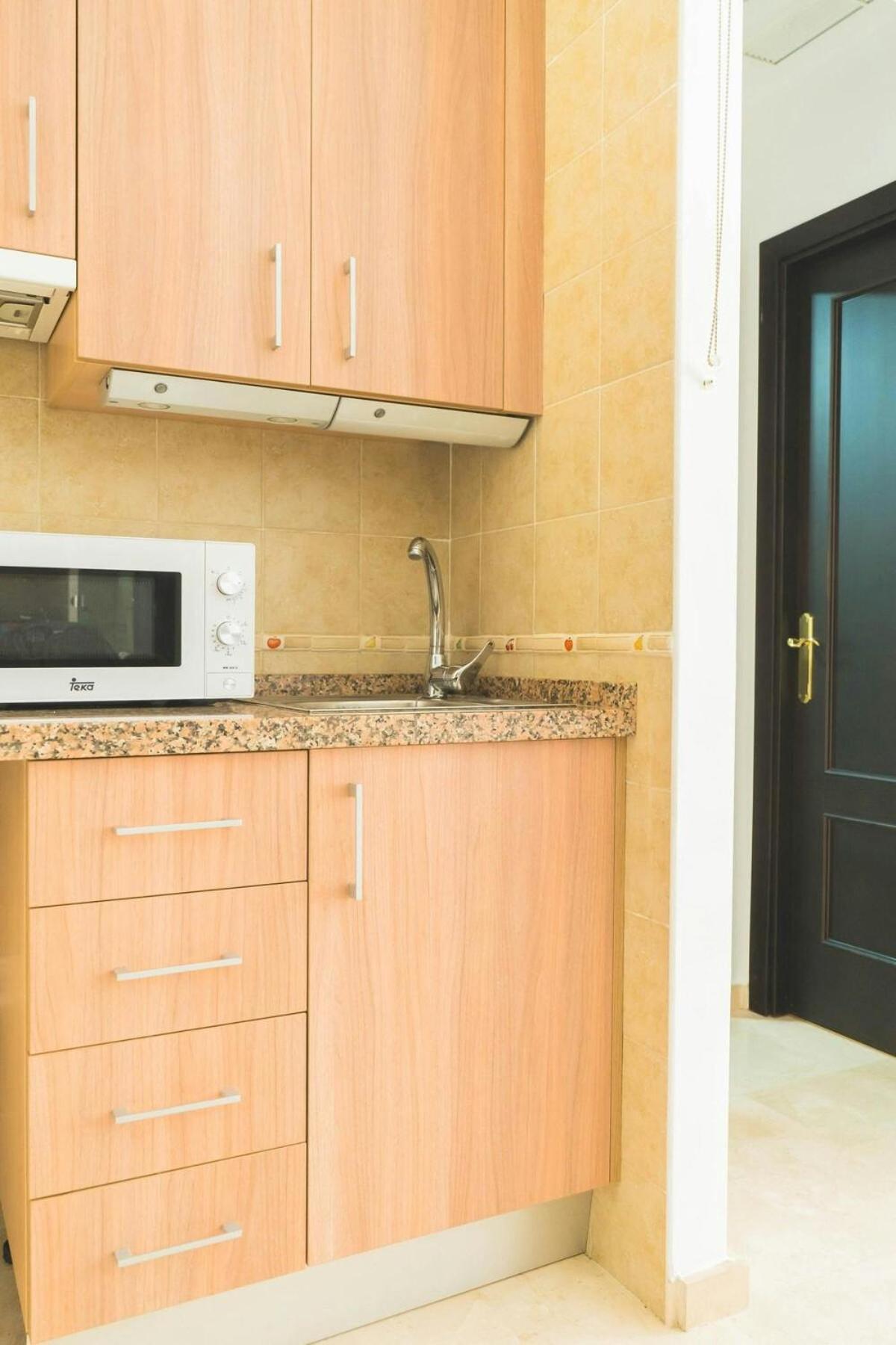 Centrico Apartamento En Calle Carreteria - Málaga Buitenkant foto